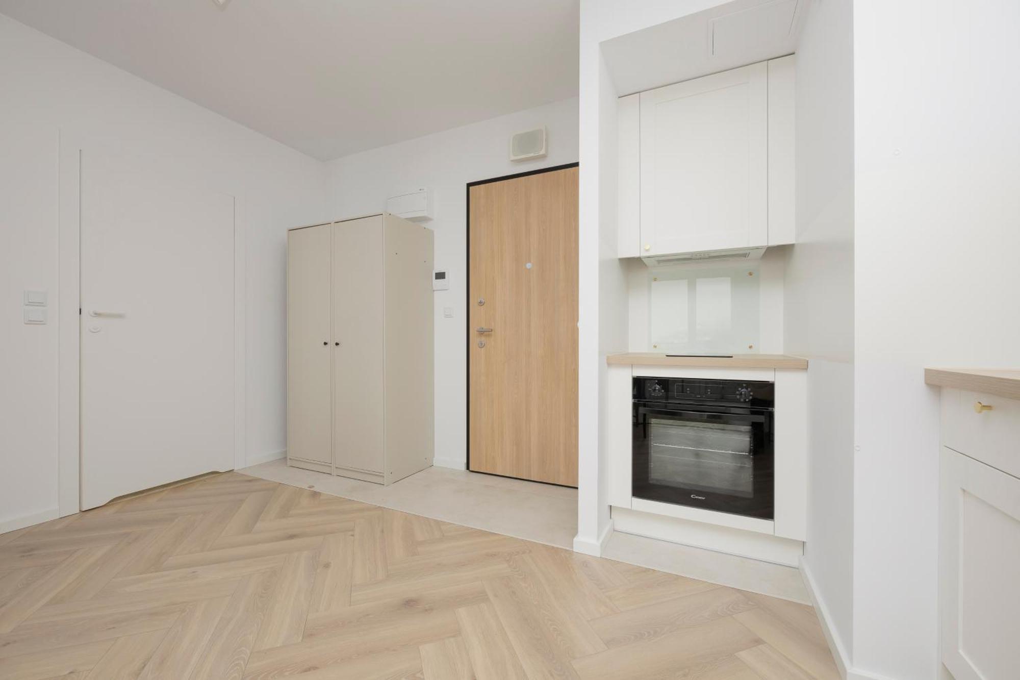 Modern Apartment With Balcony Near Aleje Jerozolimskie By Noclegi Renters Βαρσοβία Εξωτερικό φωτογραφία